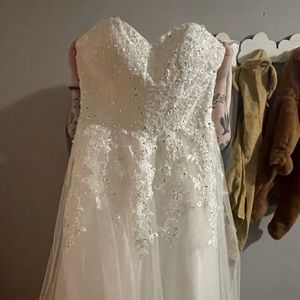 Ballgown Wedding Dress